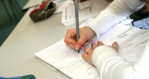 اختبارات وكل ما يخص السنة الرابعة متوسط في العلوم الفيزيائية مقتبسة من عدة مواقع جزائرية Examen11-300x160